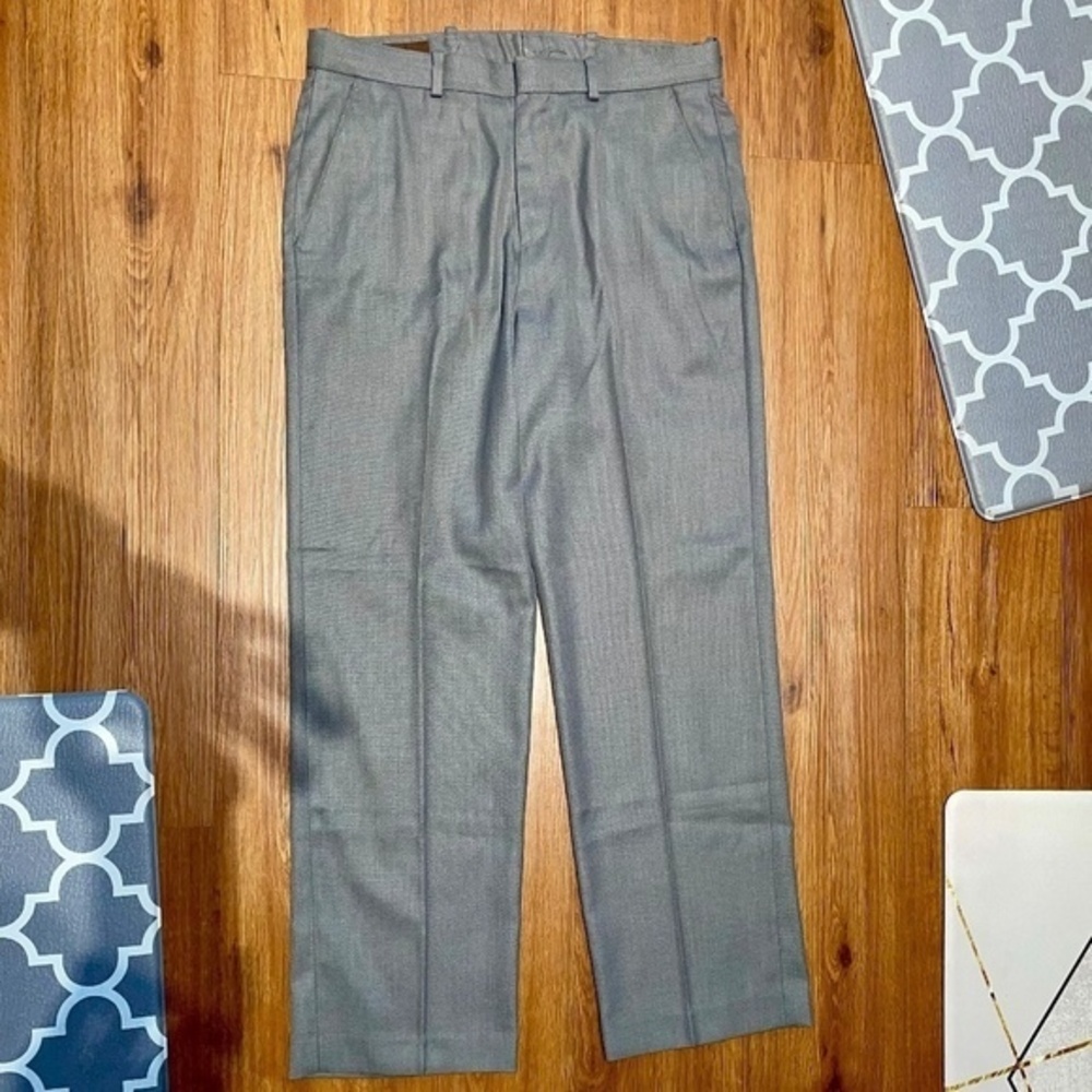 Perry Ellis Gray pinstripe dress slacks 30x30​​
